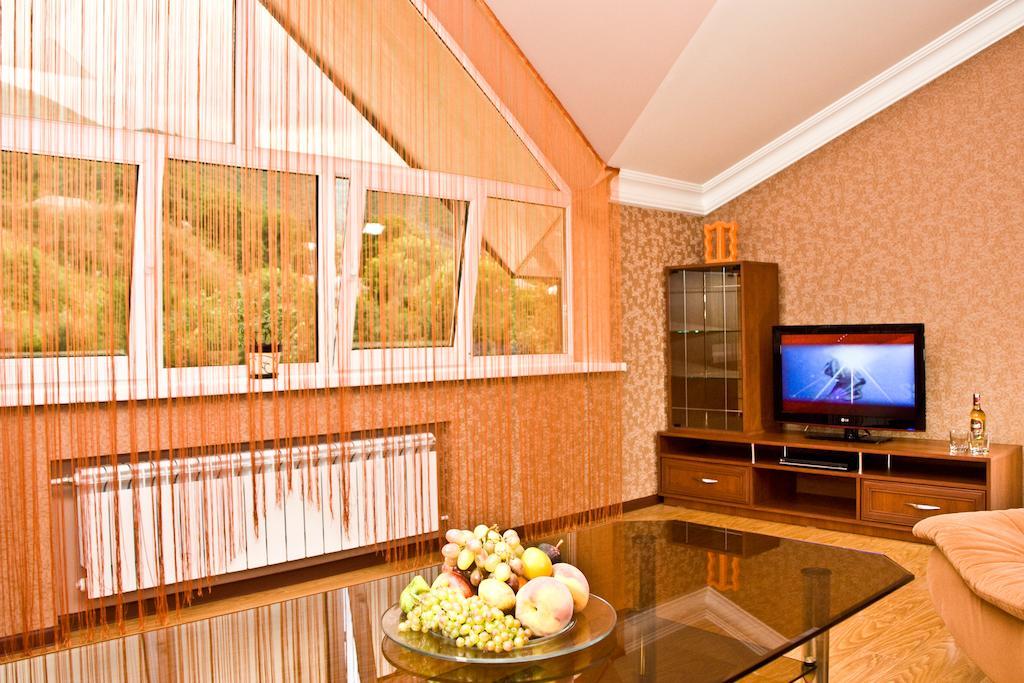 Laguna Hotel Ванадзор Экстерьер фото