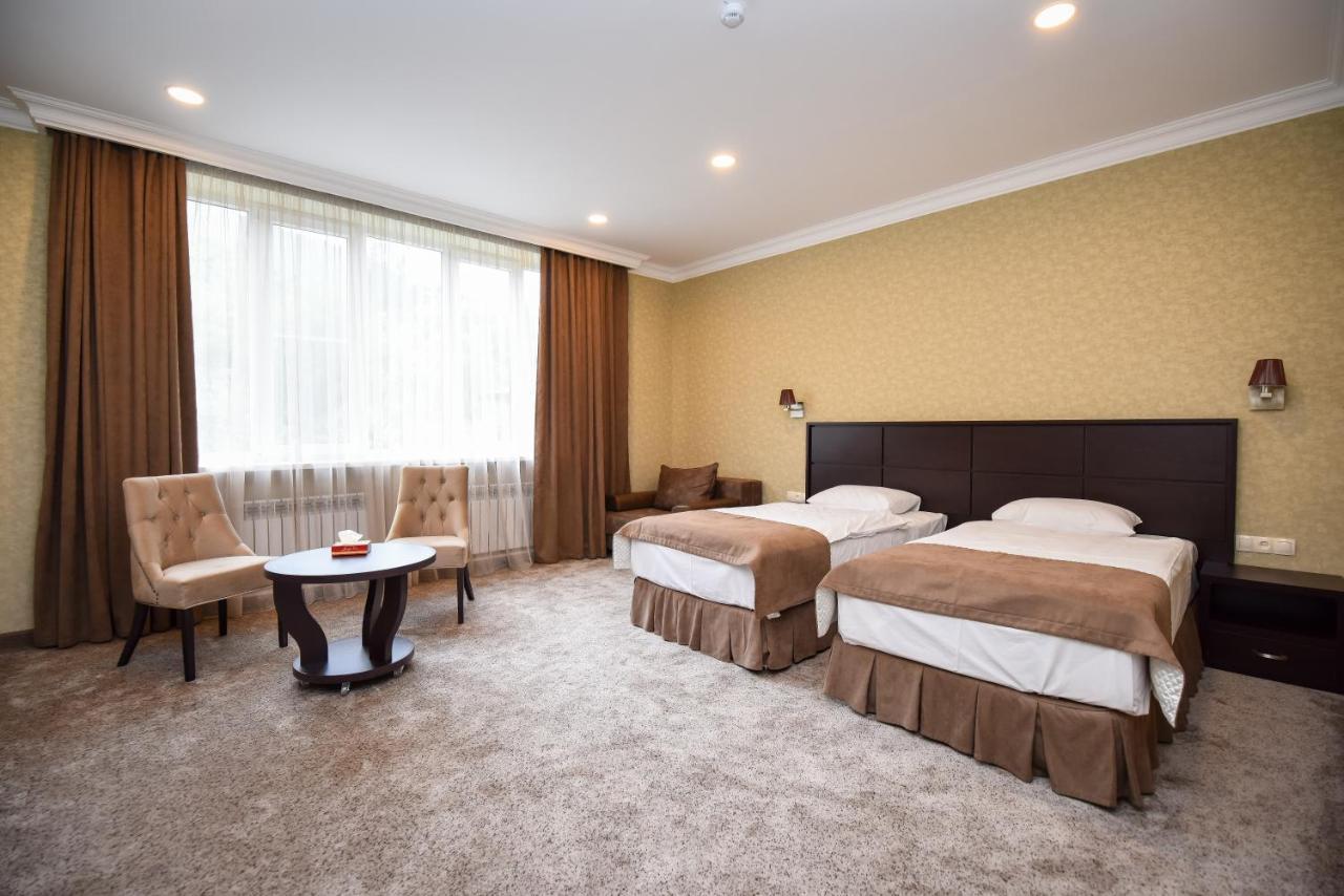 Laguna Hotel Ванадзор Экстерьер фото