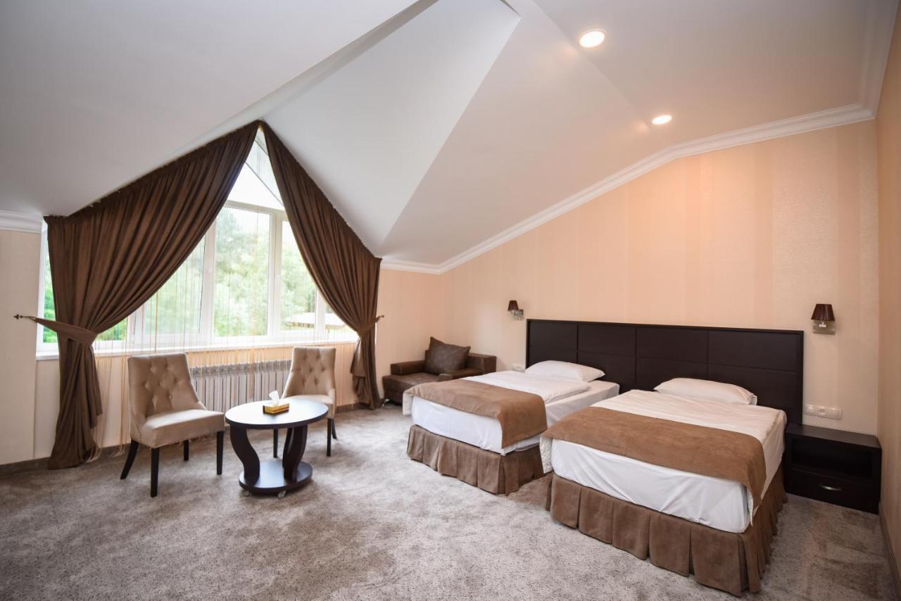 Laguna Hotel Ванадзор Экстерьер фото