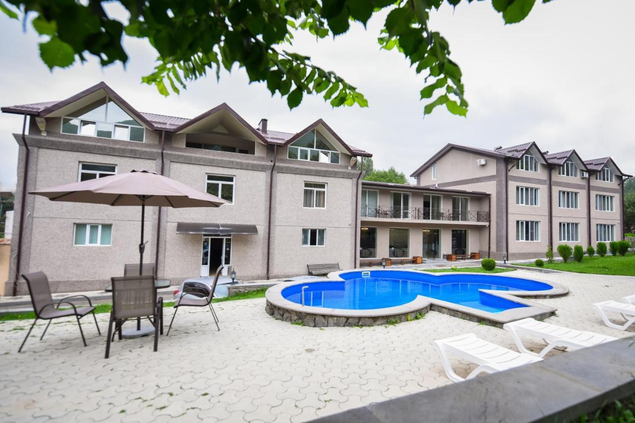 Laguna Hotel Ванадзор Экстерьер фото