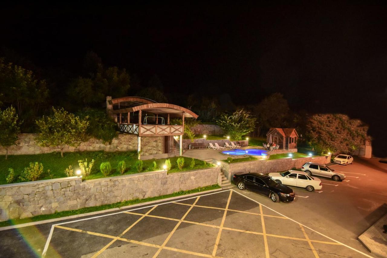 Laguna Hotel Ванадзор Экстерьер фото